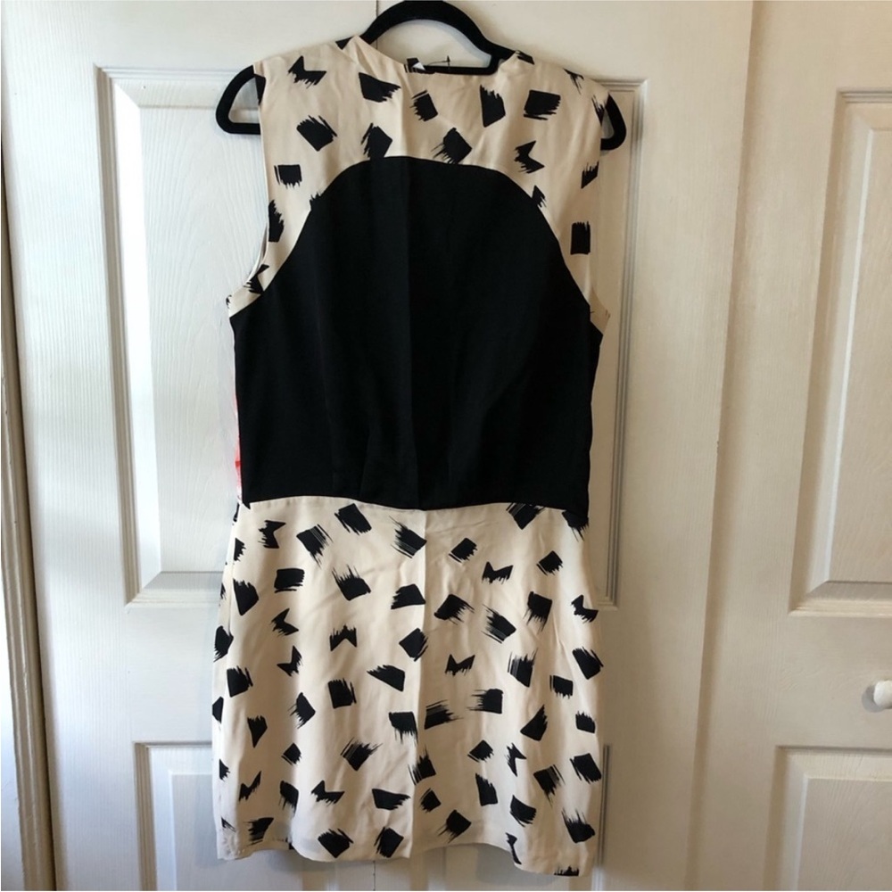 Diane Von Furstenberg Asymmetrical silk Dress - Picture 4 of 11